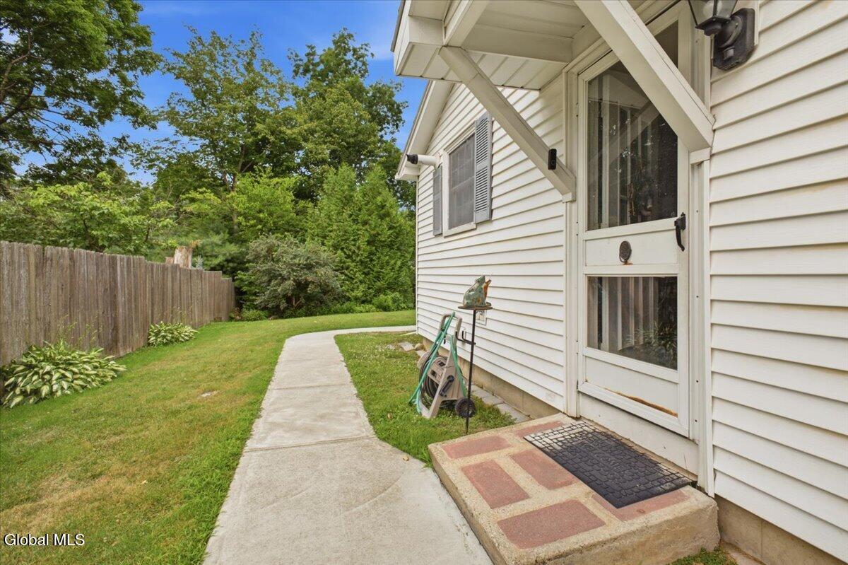 25 Thornberry Drive Glens Falls NY 12801