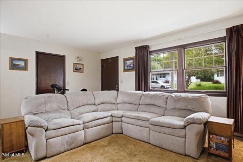 25 Thornberry Drive Glens Falls NY 12801