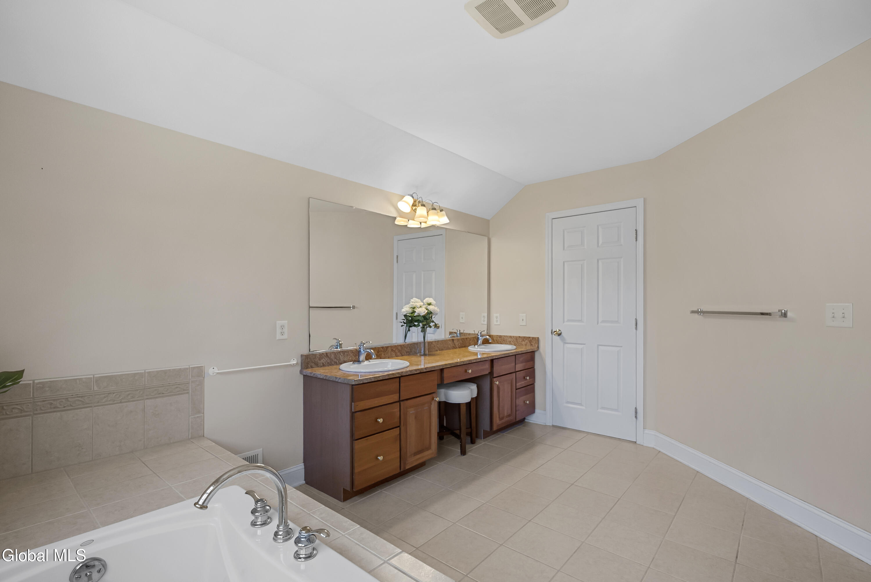 20 Birch Hill Road Ballston Lake NY 12019