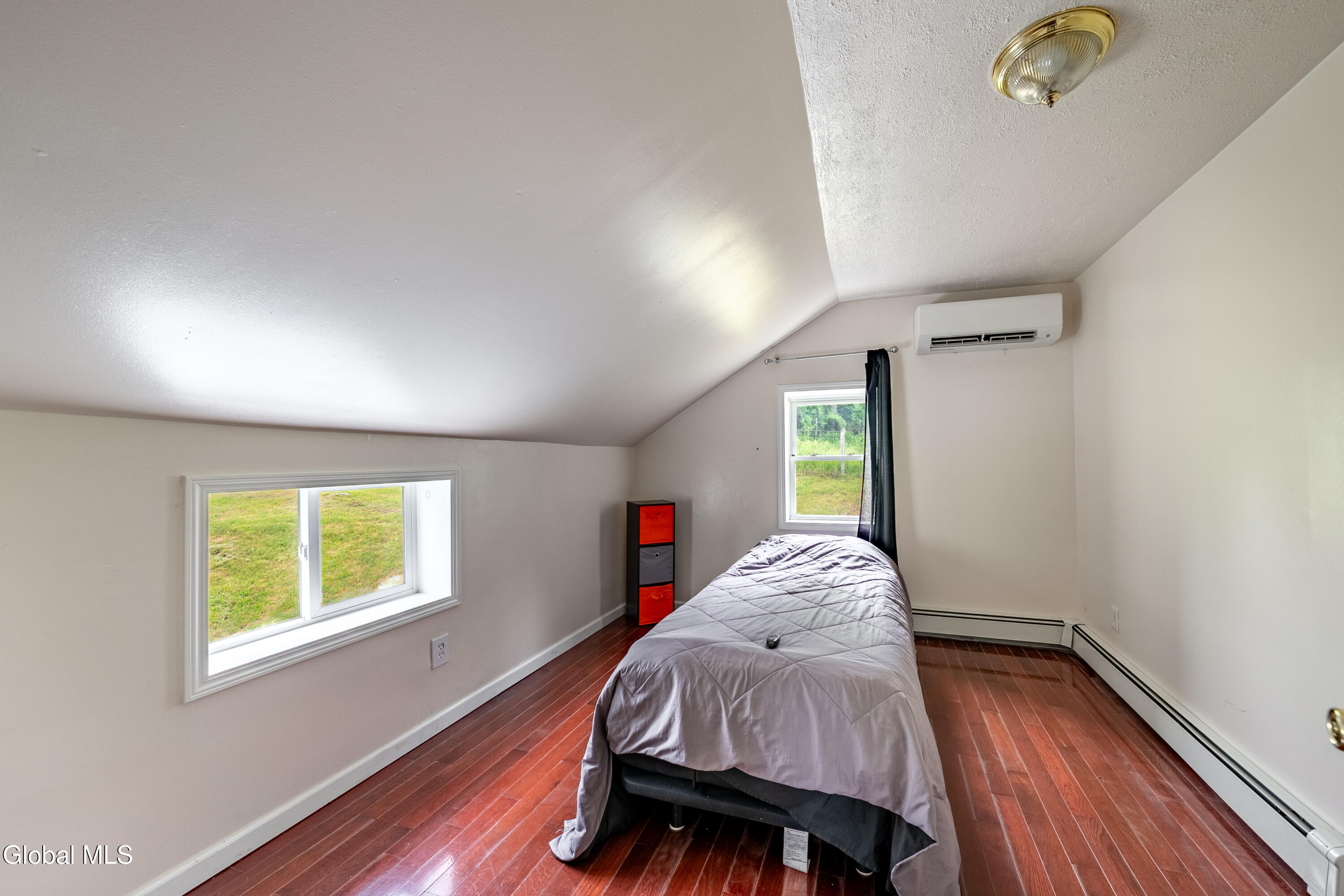 843 New York 43 Stephentown NY 12168