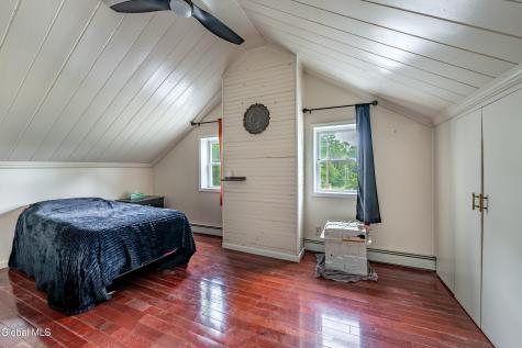 843 New York 43 Stephentown NY 12168