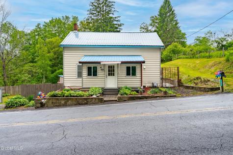 843 New York 43 Stephentown NY 12168