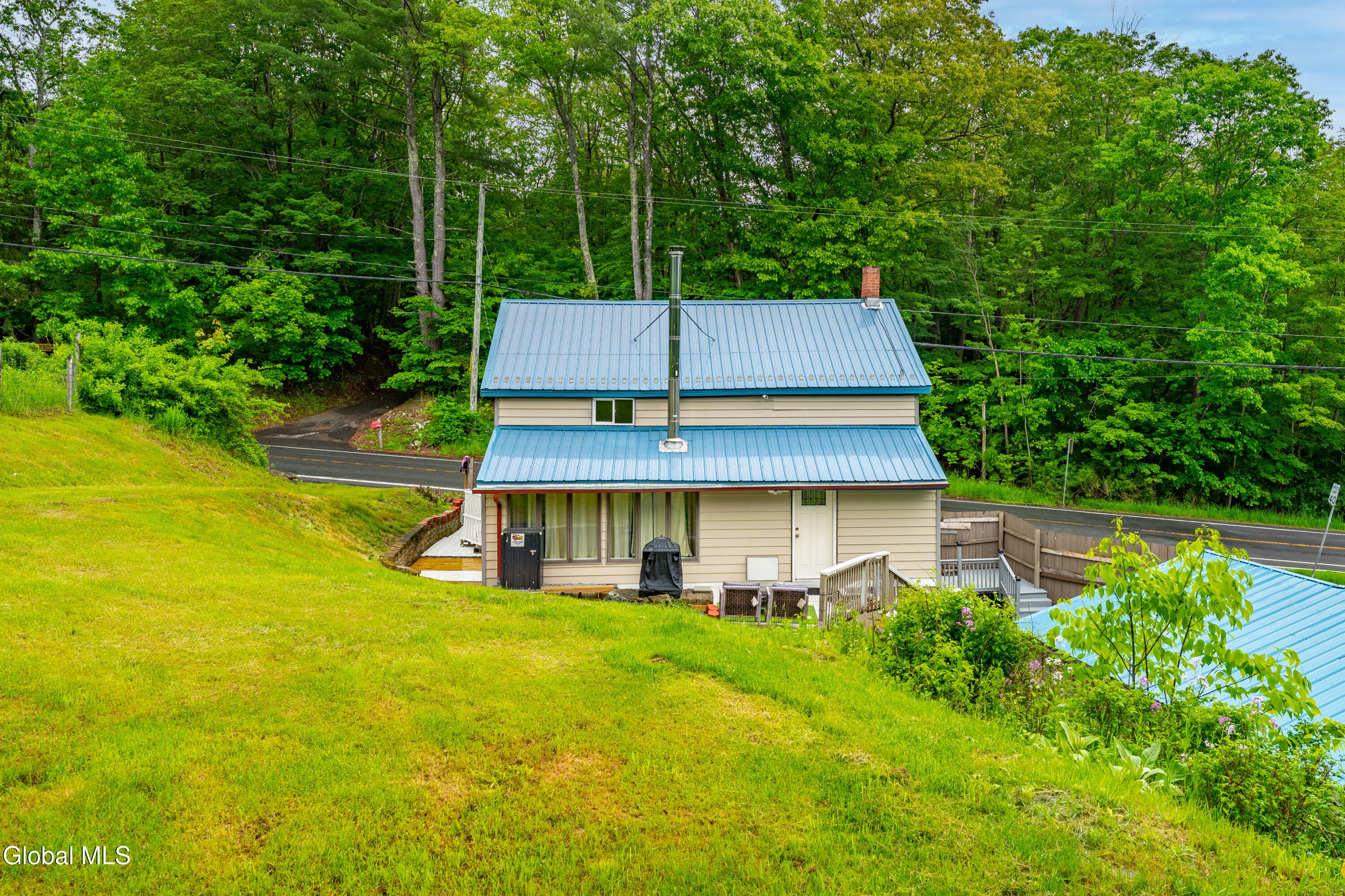 843 New York 43 Stephentown NY 12168