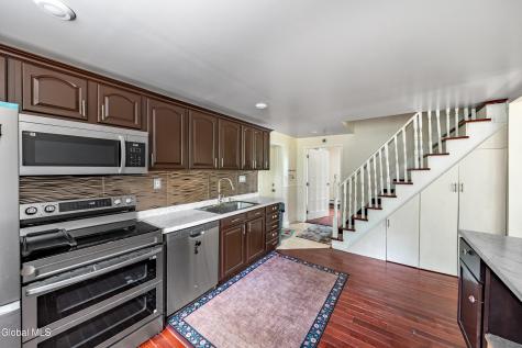 843 New York 43 Stephentown NY 12168