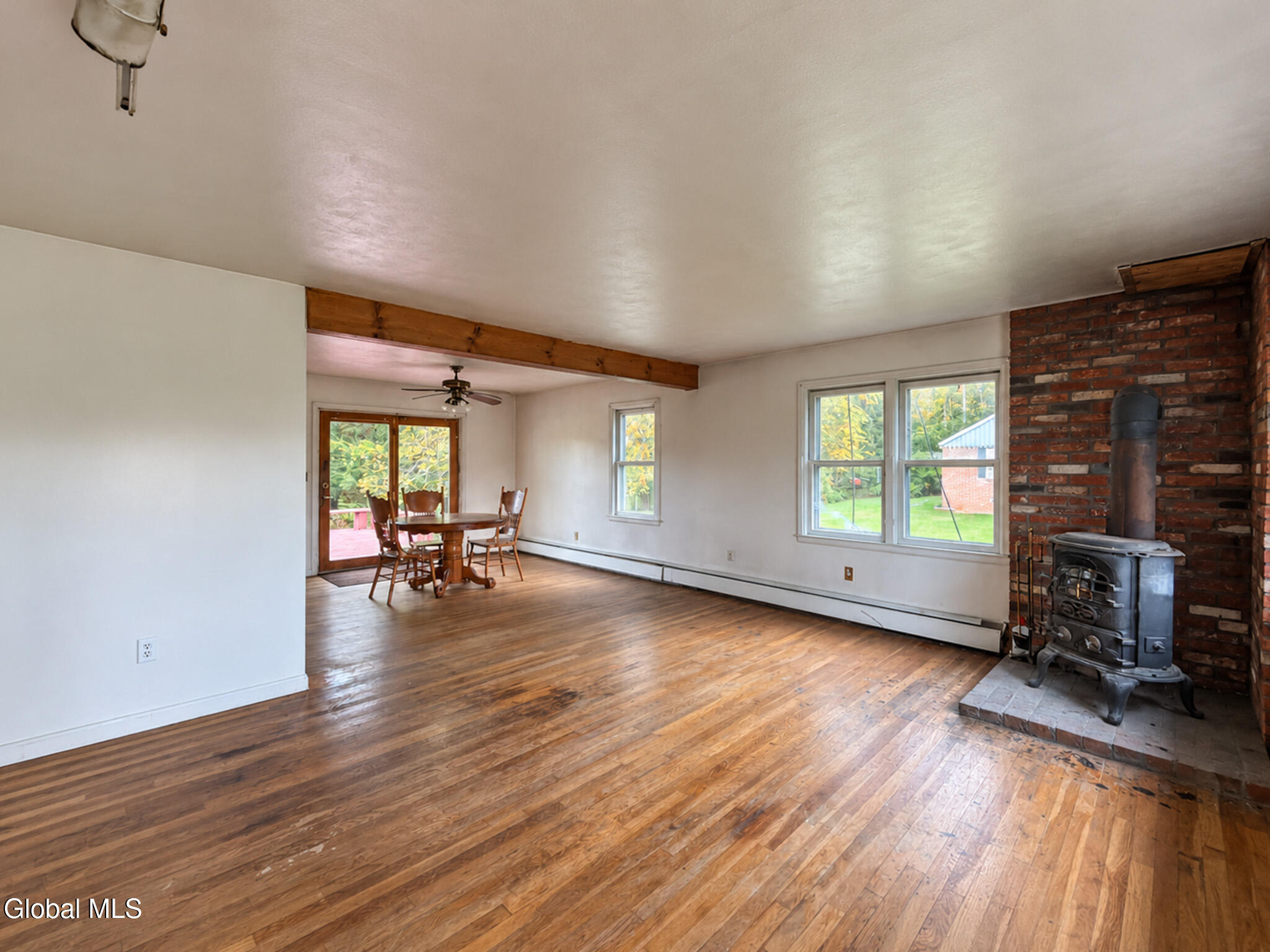 3753 County Route 51 Hannacroix NY 12087