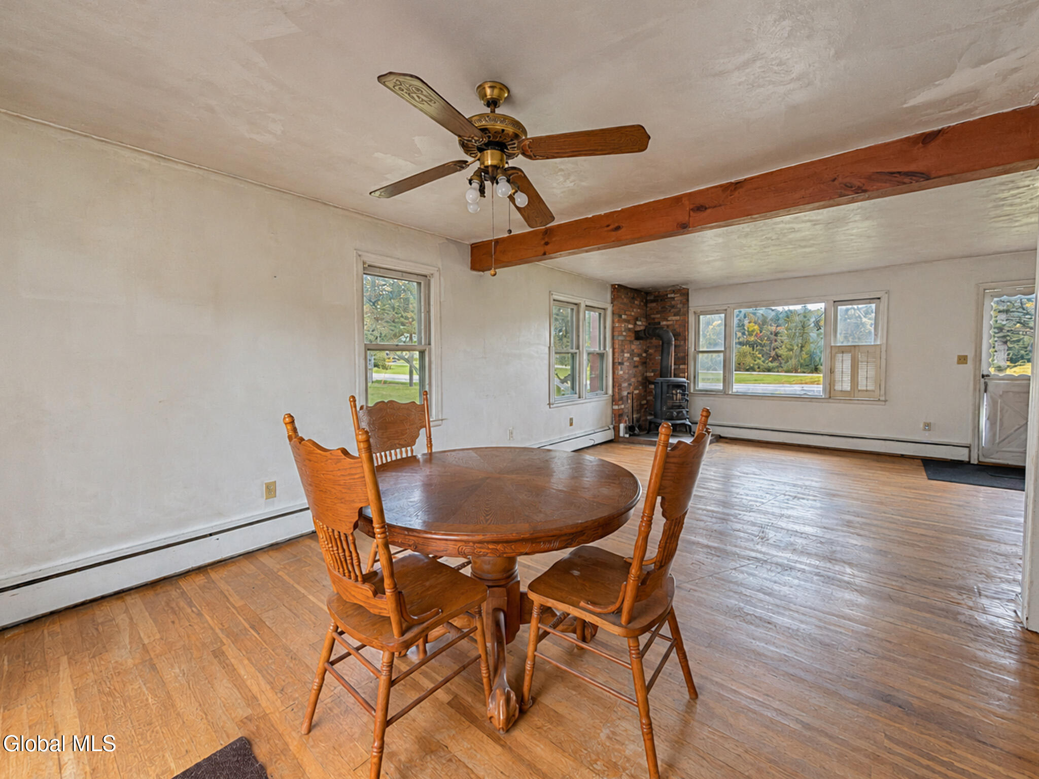 3753 County Route 51 Hannacroix NY 12087