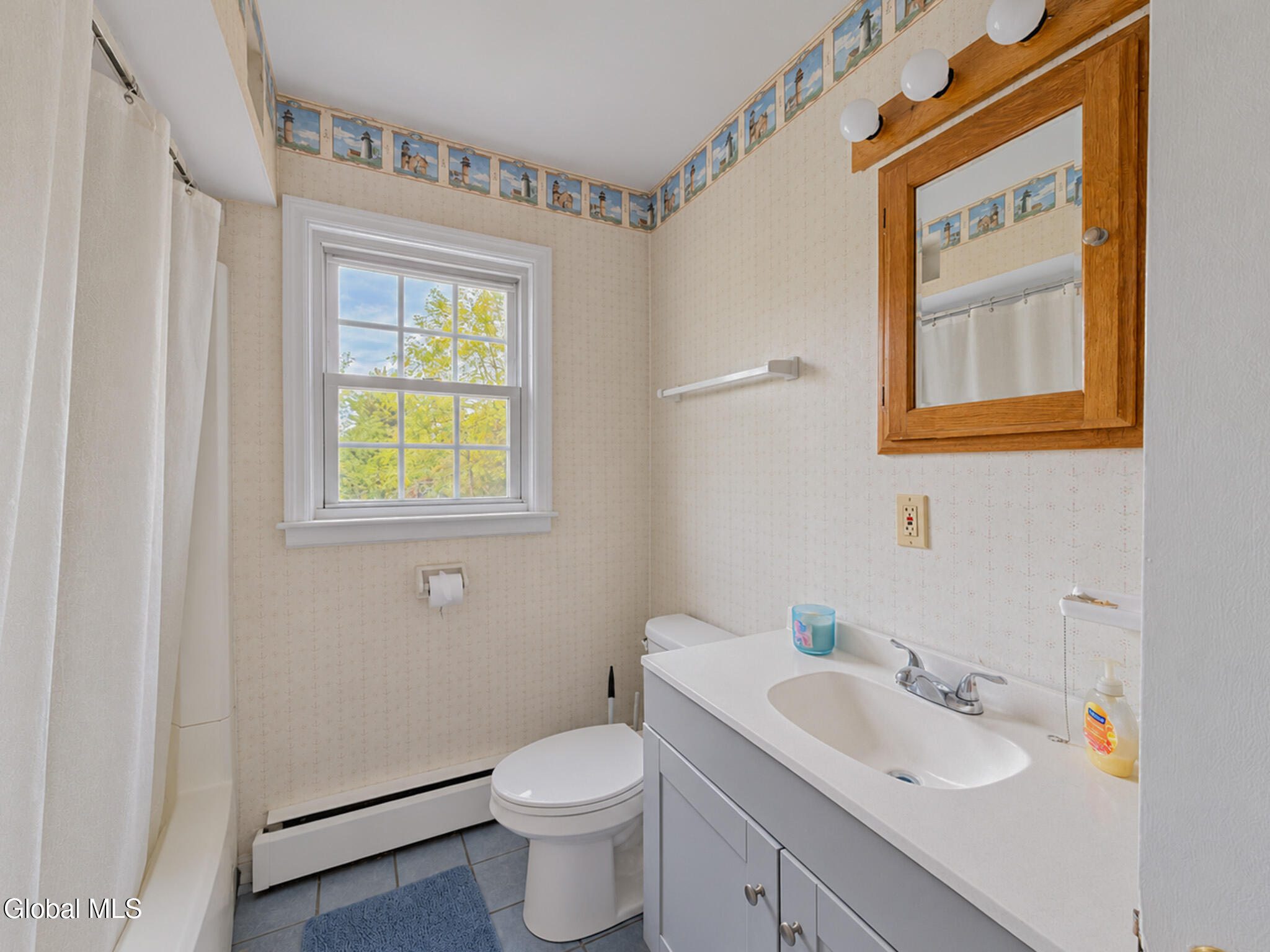 3753 County Route 51 Hannacroix NY 12087