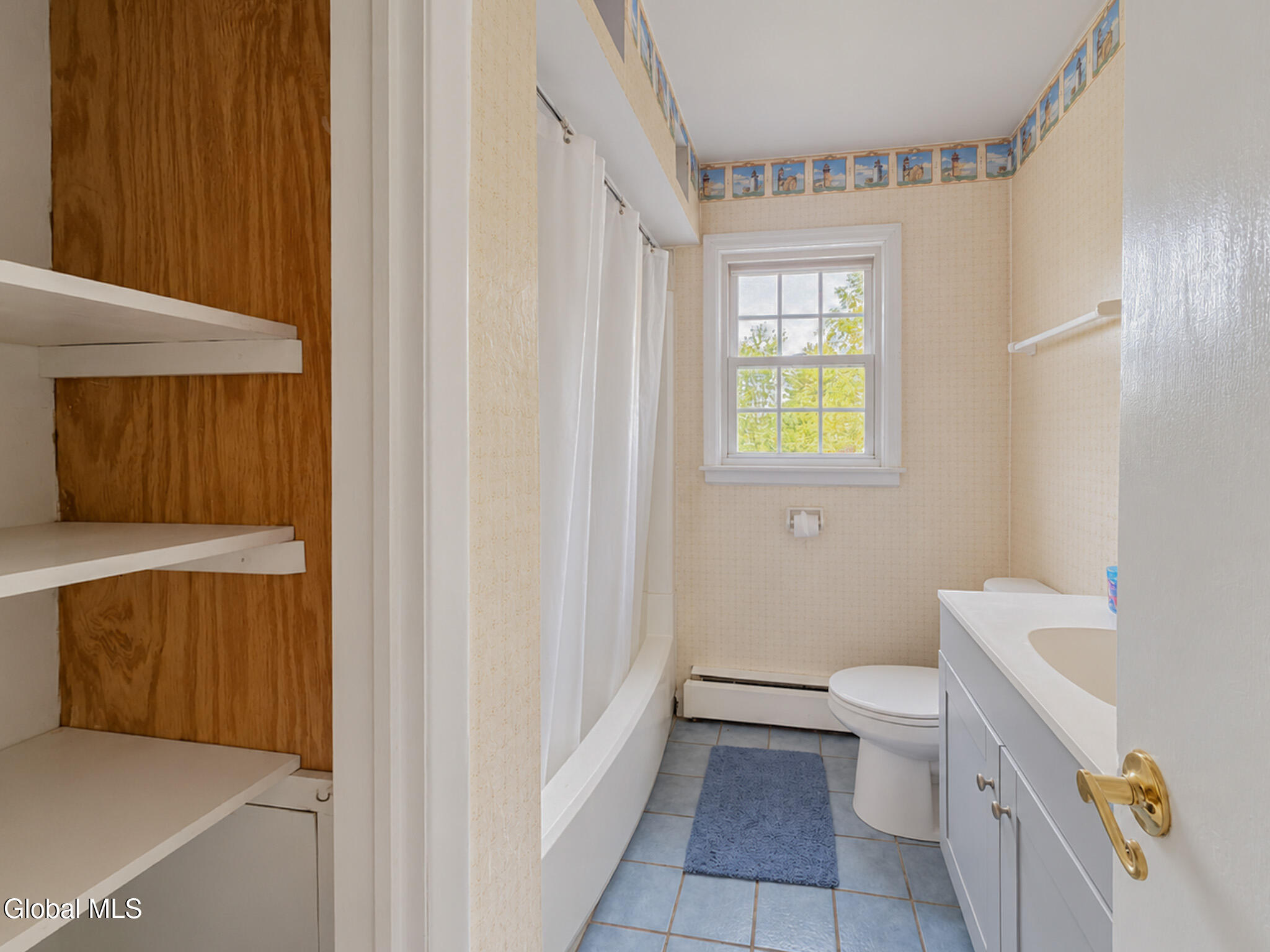 3753 County Route 51 Hannacroix NY 12087