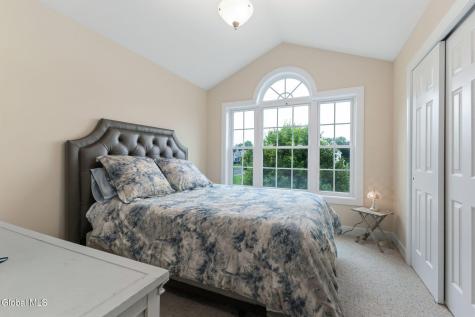 301 Millingstone Way Altamont NY 12009