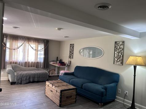 2321 Central Parkway Schenectady NY 12309