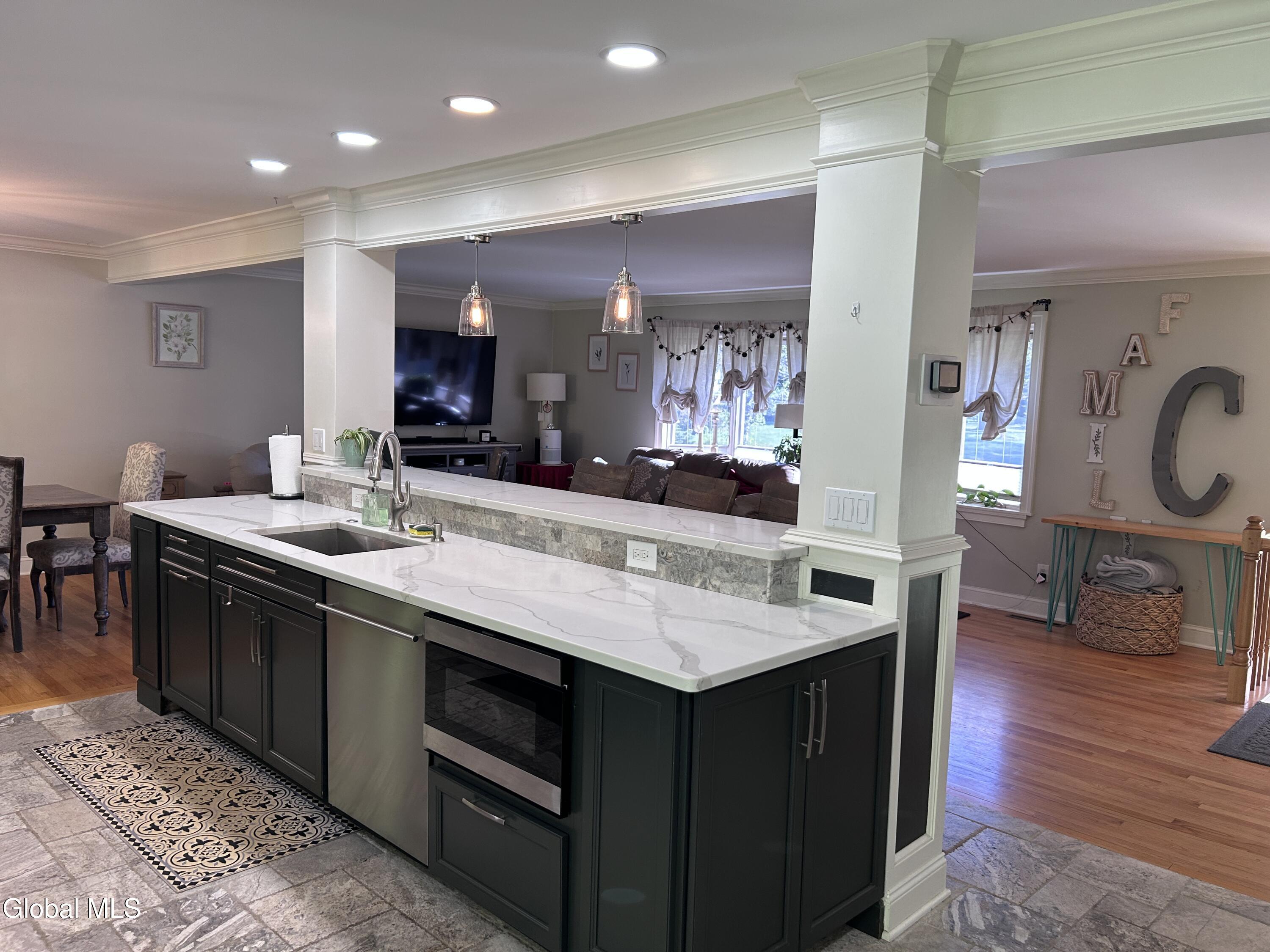 2321 Central Parkway Schenectady NY 12309