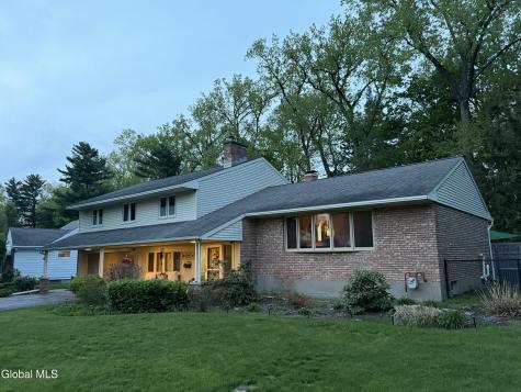 2321 Central Parkway Schenectady NY 12309