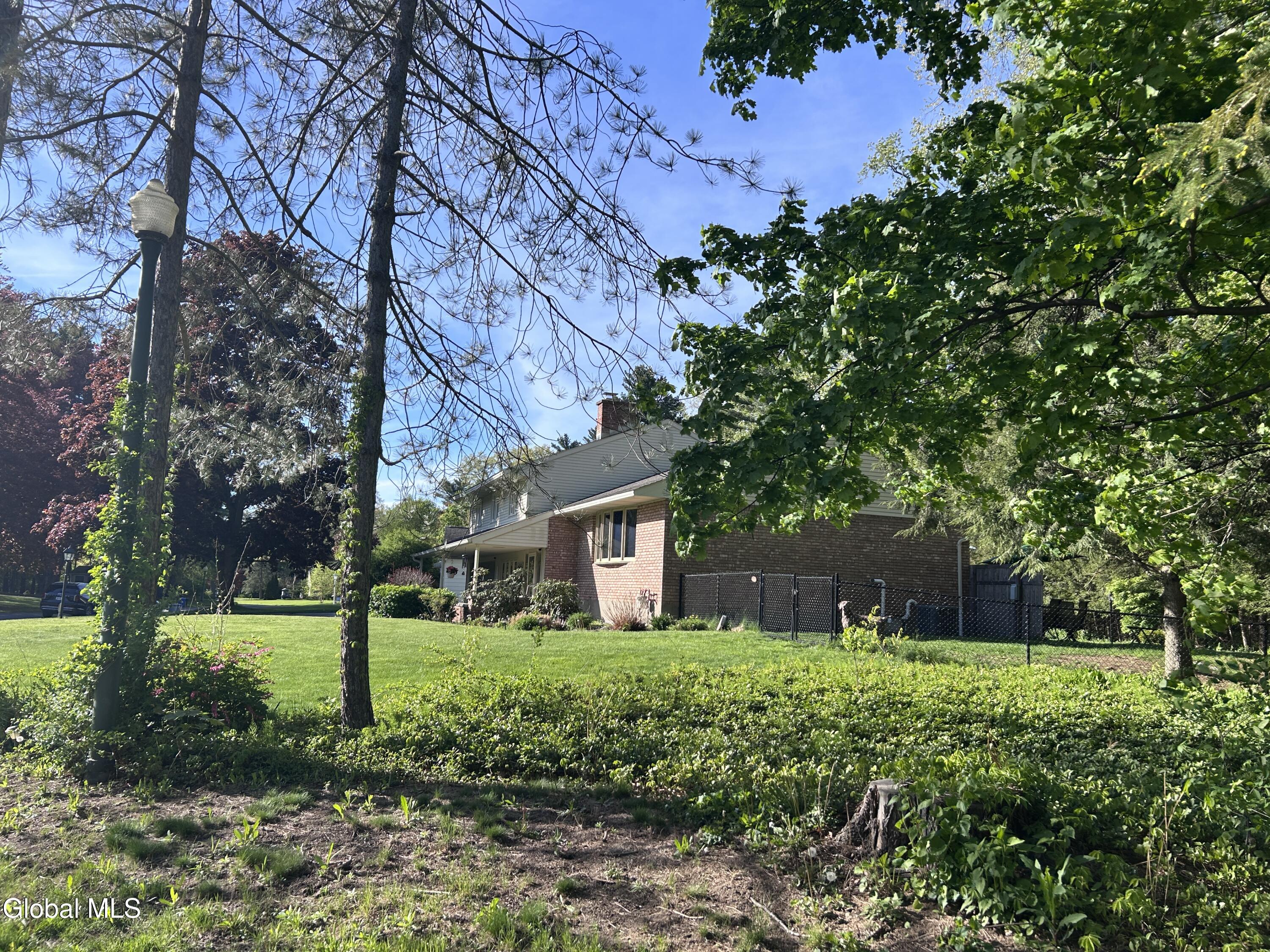 2321 Central Parkway Schenectady NY 12309