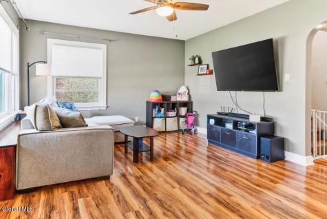 2522 Van Dyke Avenue Rotterdam NY 12306