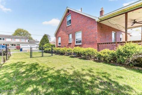 2522 Van Dyke Avenue Rotterdam NY 12306