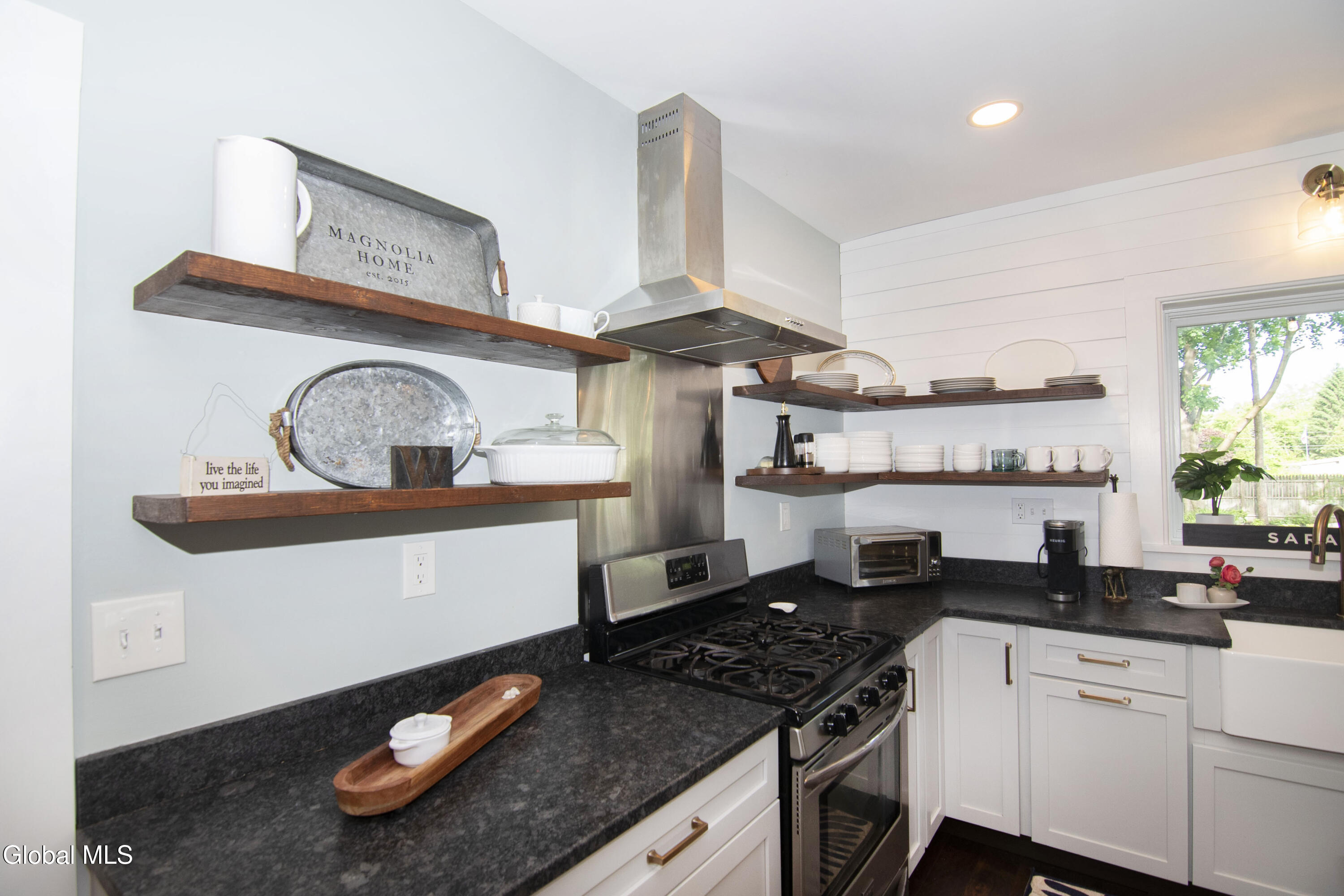 24 Walnut Street Saratoga Springs NY 12866