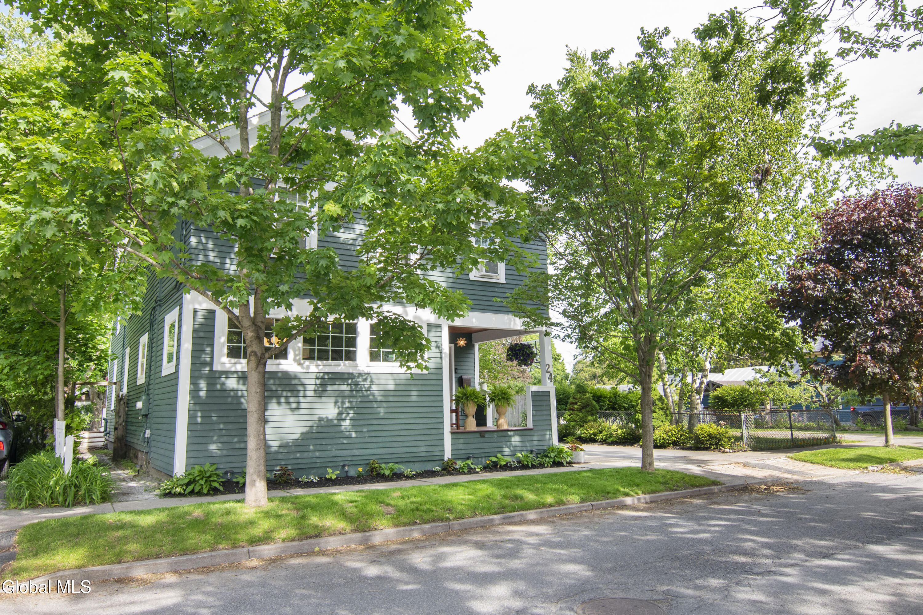 24 Walnut Street Saratoga Springs NY 12866