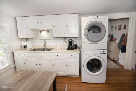 24 Walnut Street Saratoga Springs NY 12866
