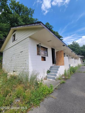 9071 Route 9w Athens NY 12015