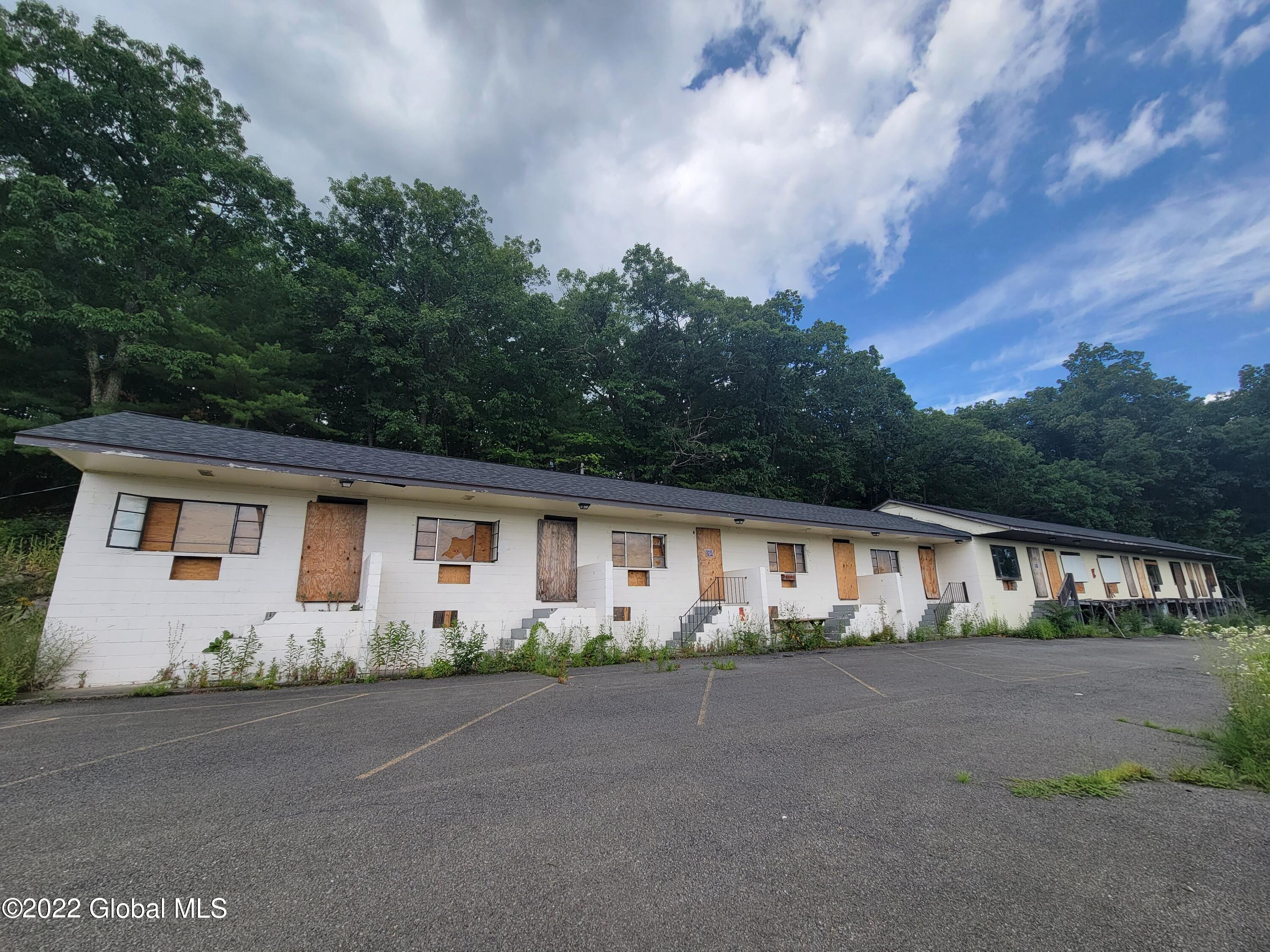 9071 Route 9w Athens NY 12015