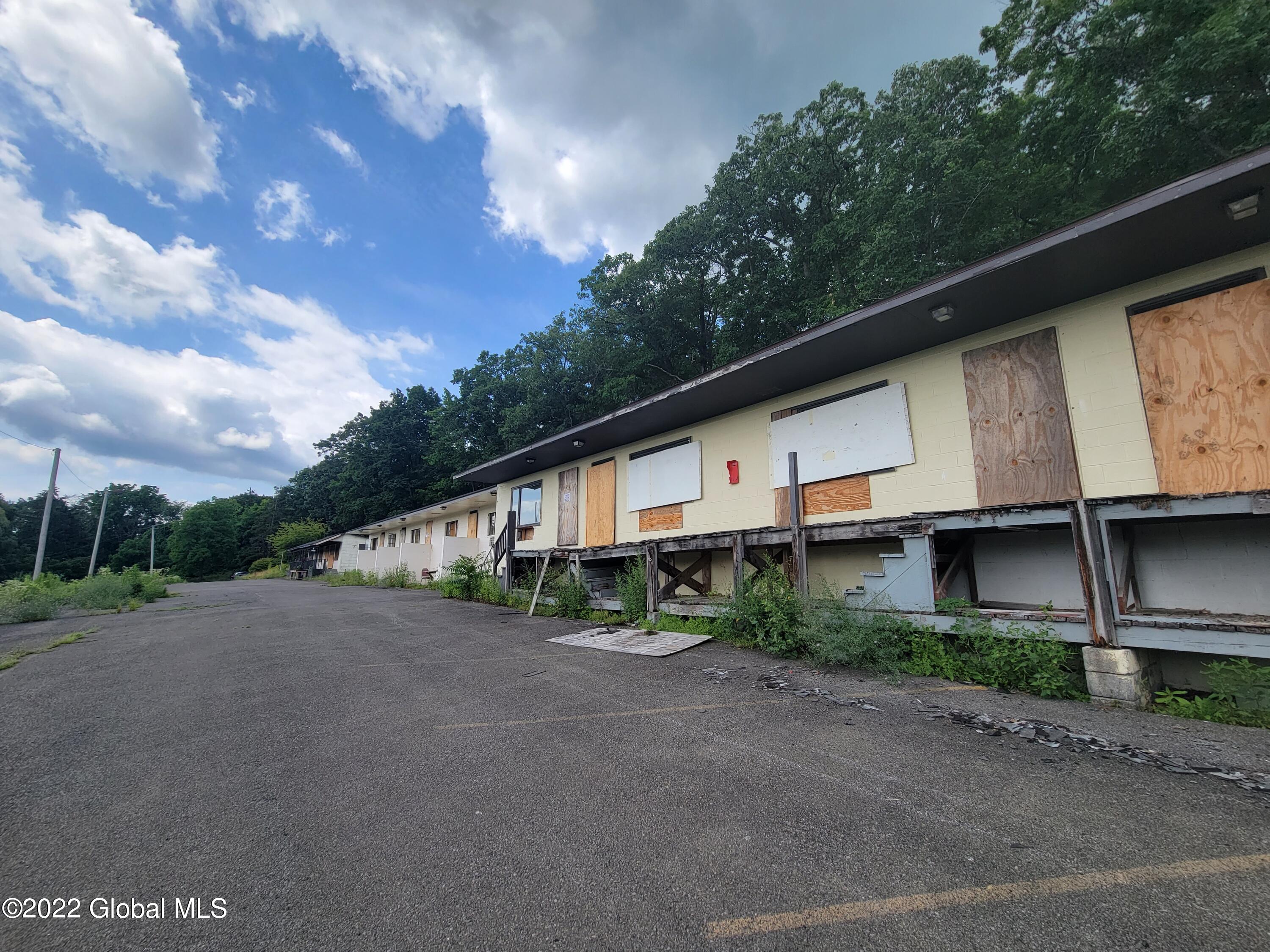 9071 Route 9w Athens NY 12015
