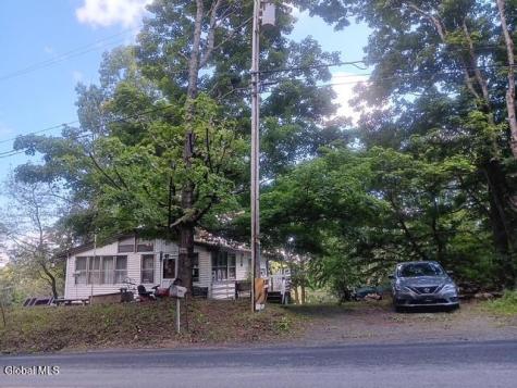 2894 Co Road 39 Worcester NY 12197