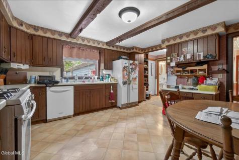 288 Krumkill Road Slingerlands NY 12159