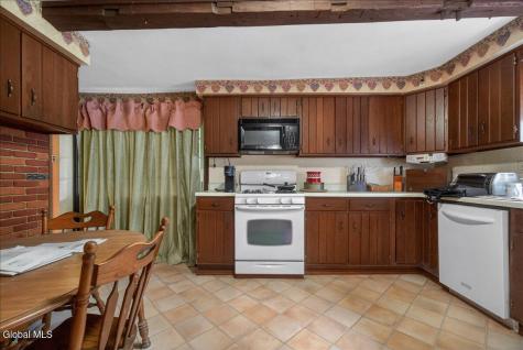 288 Krumkill Road Slingerlands NY 12159