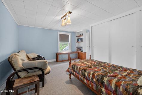 288 Krumkill Road Slingerlands NY 12159