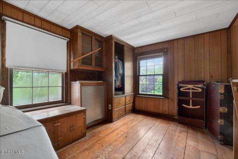 288 Krumkill Road Slingerlands NY 12159
