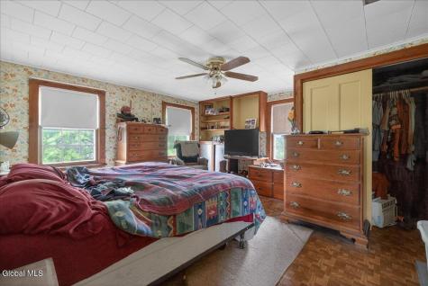 288 Krumkill Road Slingerlands NY 12159