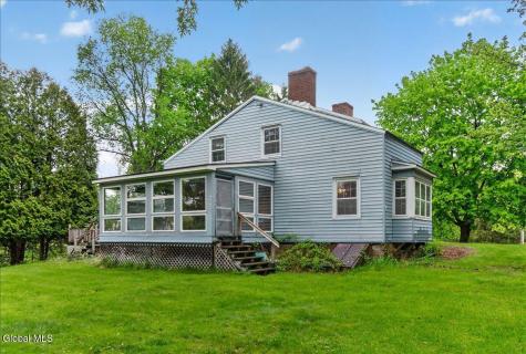 288 Krumkill Road Slingerlands NY 12159