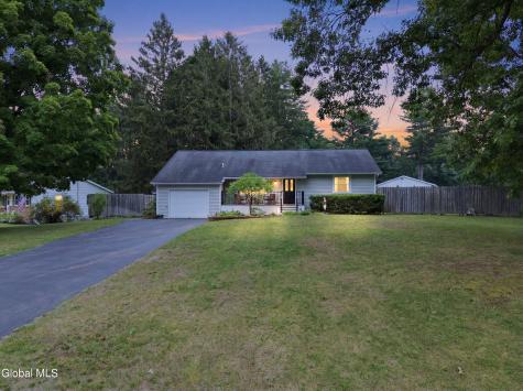 3 Vichy Drive Ballston Spa NY 12020