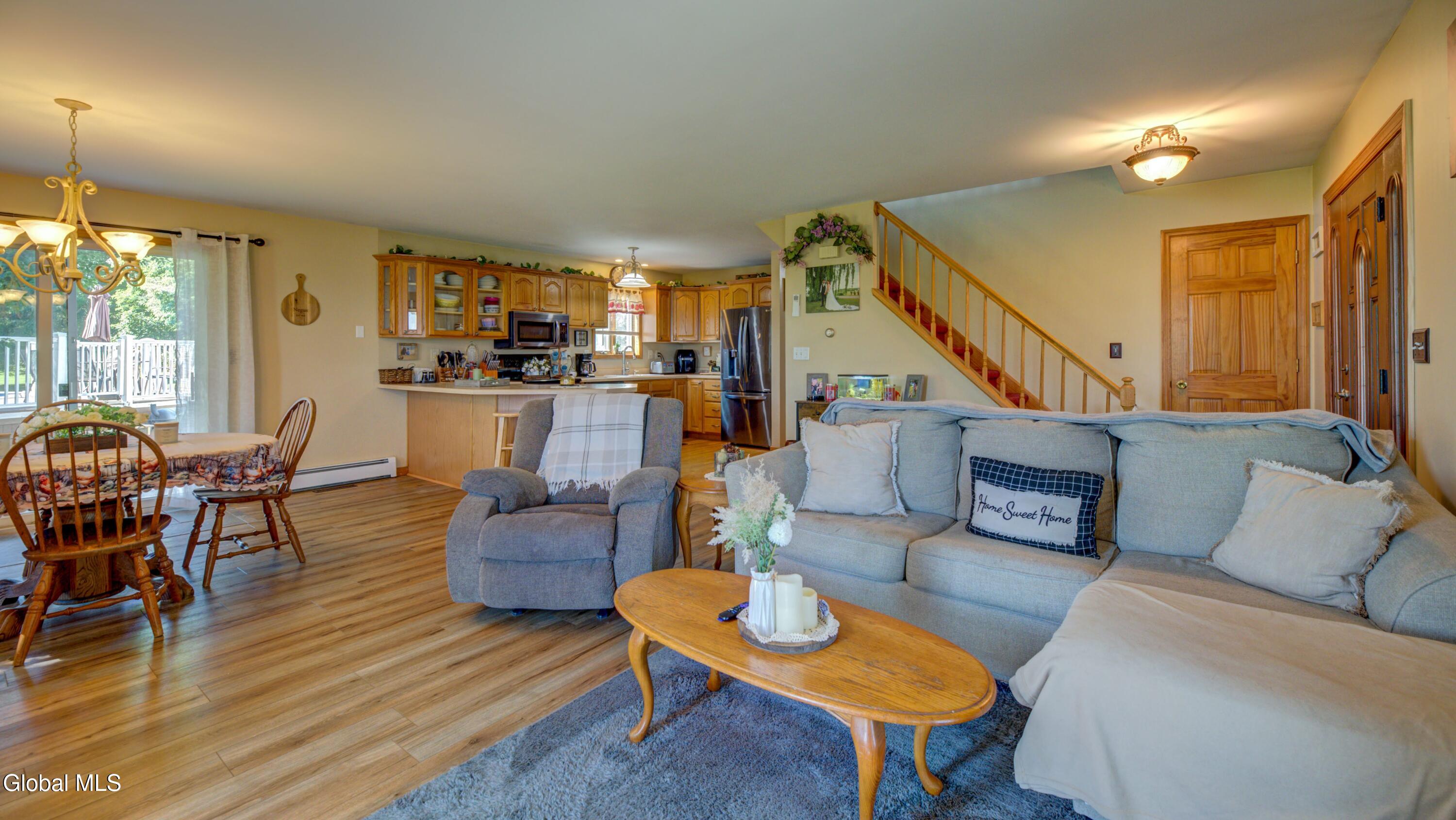 391 Sager Road Amsterdam NY 12010