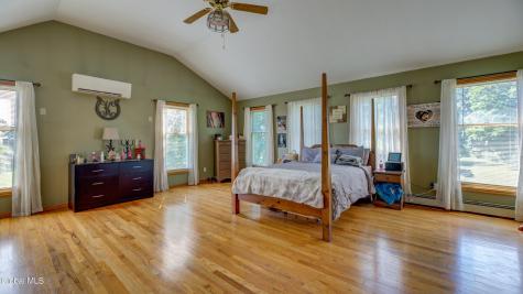 391 Sager Road Amsterdam NY 12010