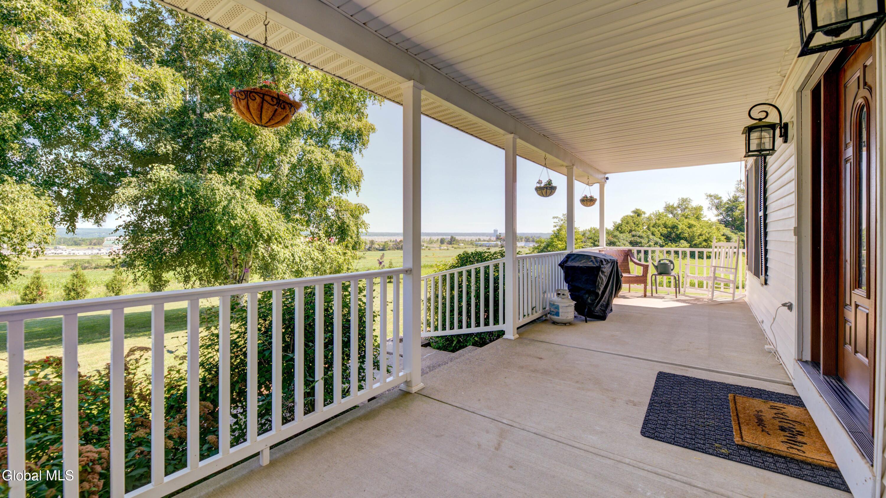 391 Sager Road Amsterdam NY 12010