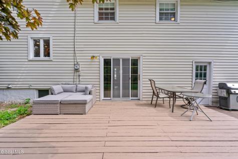 11 Sparton Lane Ballston Lake NY 12019