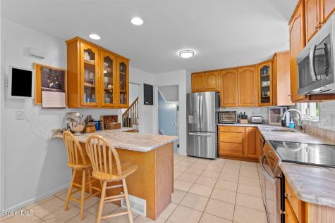11 Sparton Lane Ballston Lake NY 12019