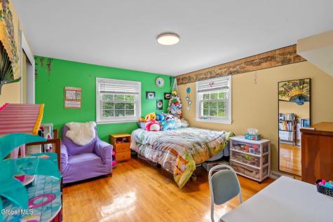 11 Sparton Lane Ballston Lake NY 12019