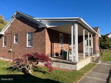 2144 Foster Avenue Schenectady NY 12308