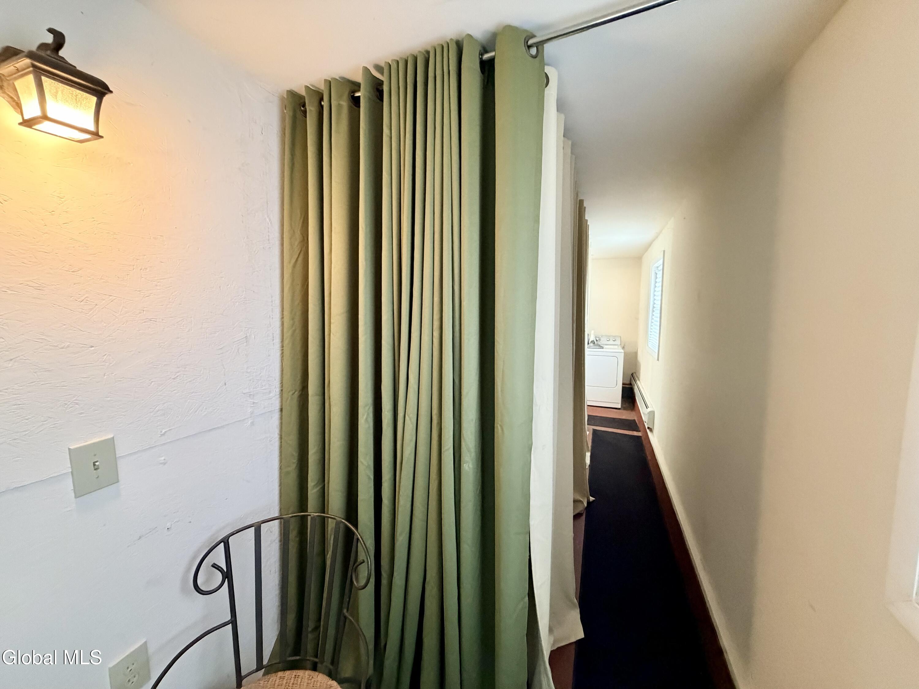 15 Henrietta Street Amsterdam NY 12010