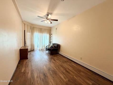 15 Henrietta Street Amsterdam NY 12010