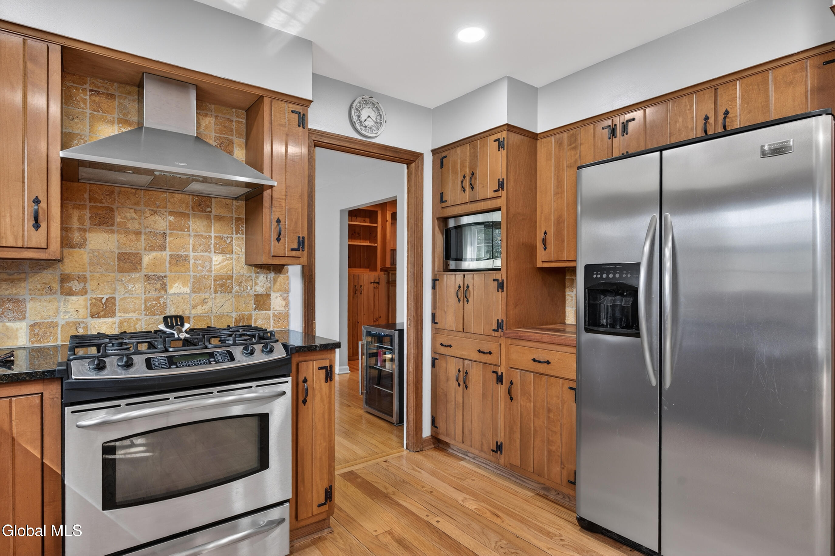 4 Concord Road Glenmont NY 12077
