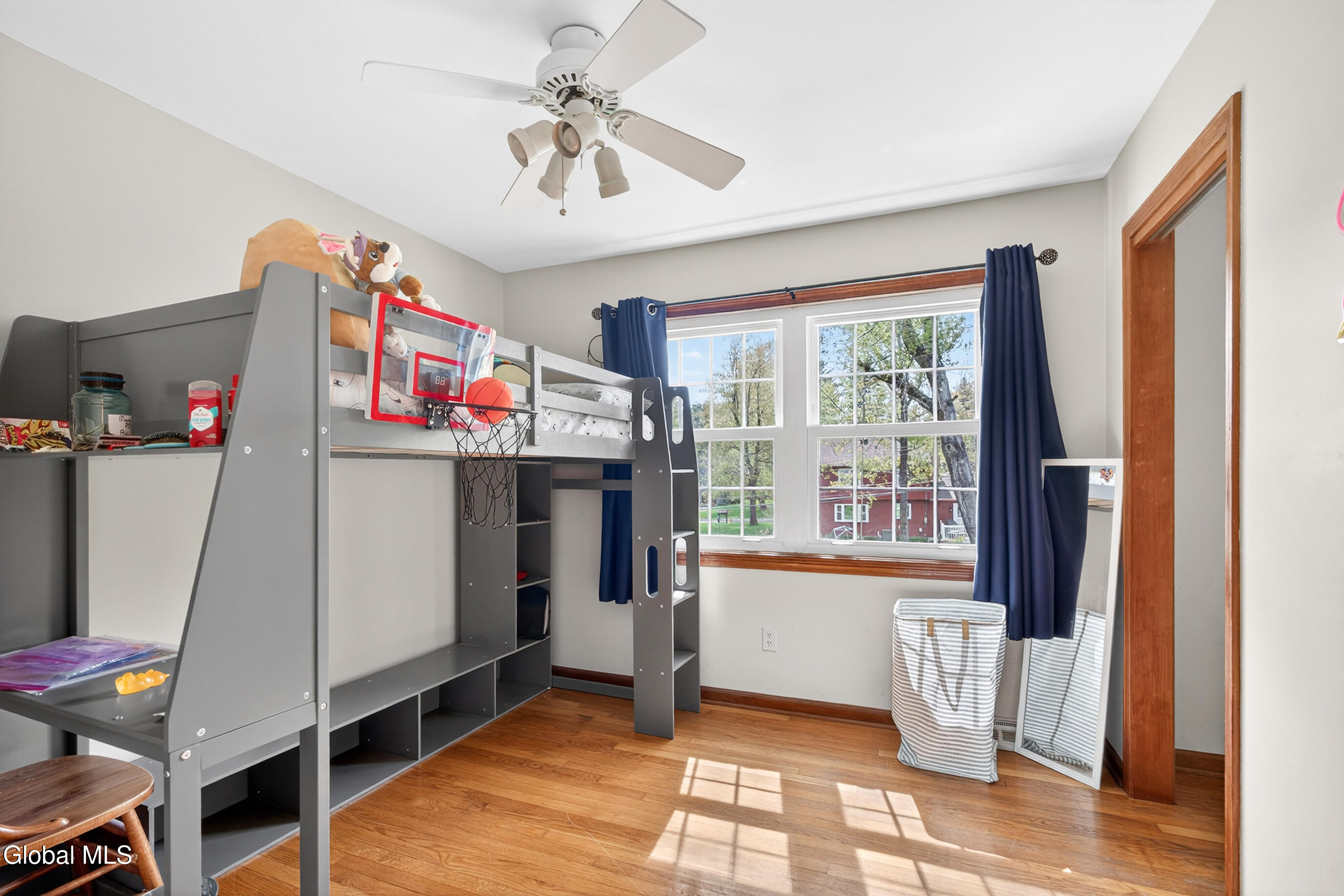 4 Concord Road Glenmont NY 12077
