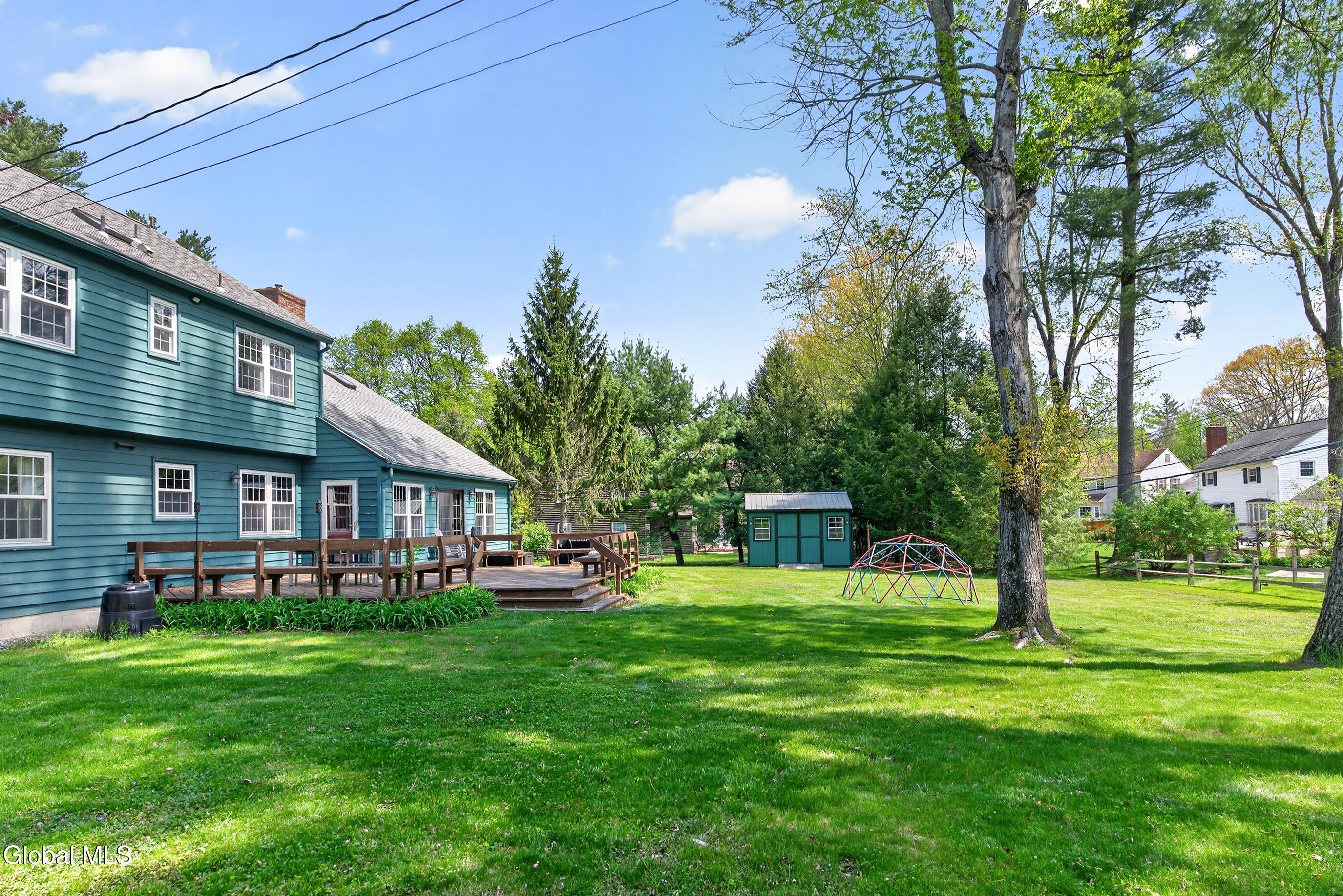 4 Concord Road Glenmont NY 12077