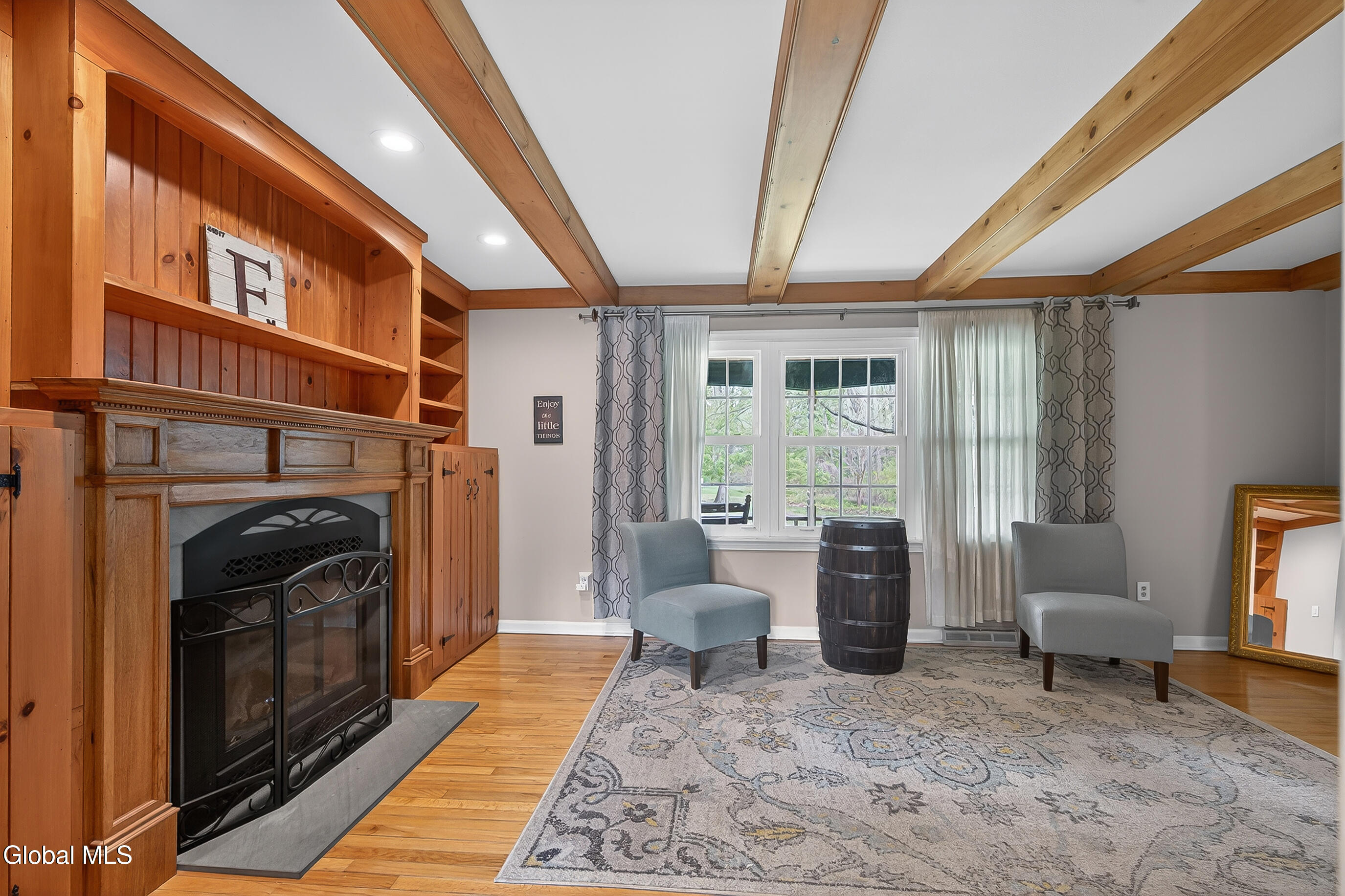 4 Concord Road Glenmont NY 12077