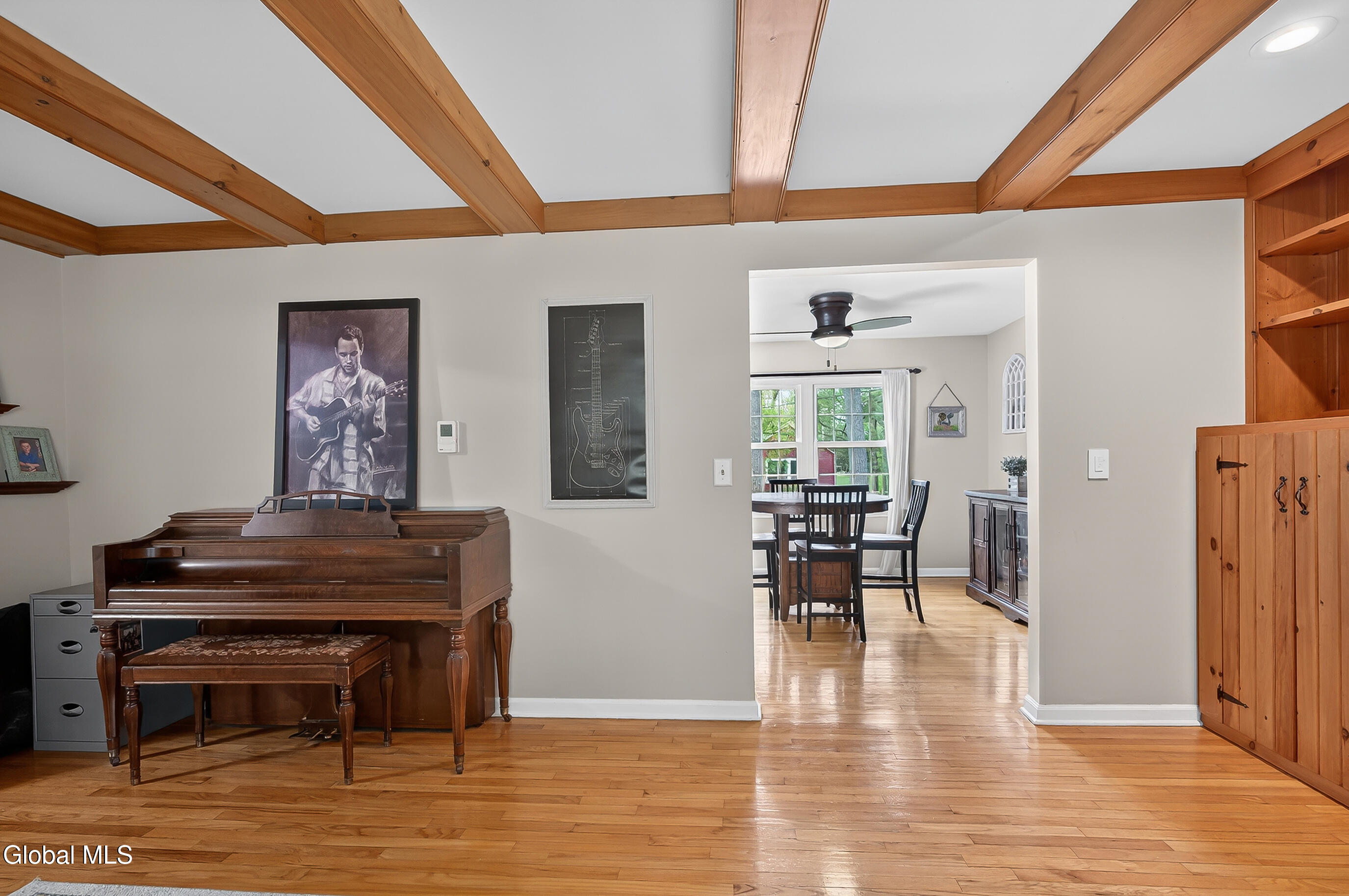 4 Concord Road Glenmont NY 12077