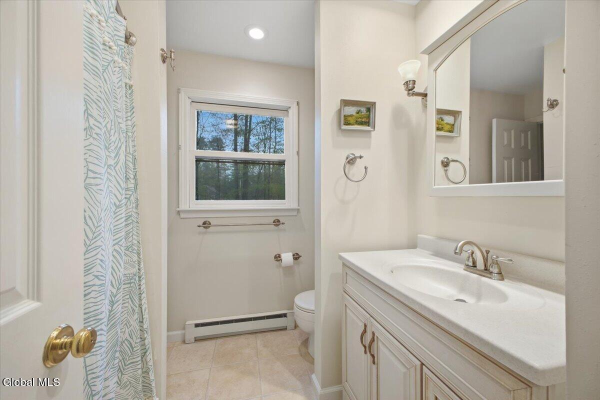 18 Revere Road Queensbury NY 12804