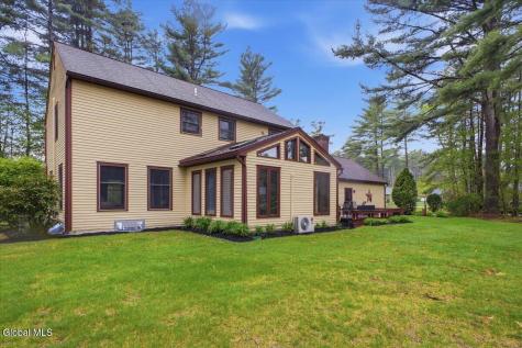 18 Revere Road Queensbury NY 12804
