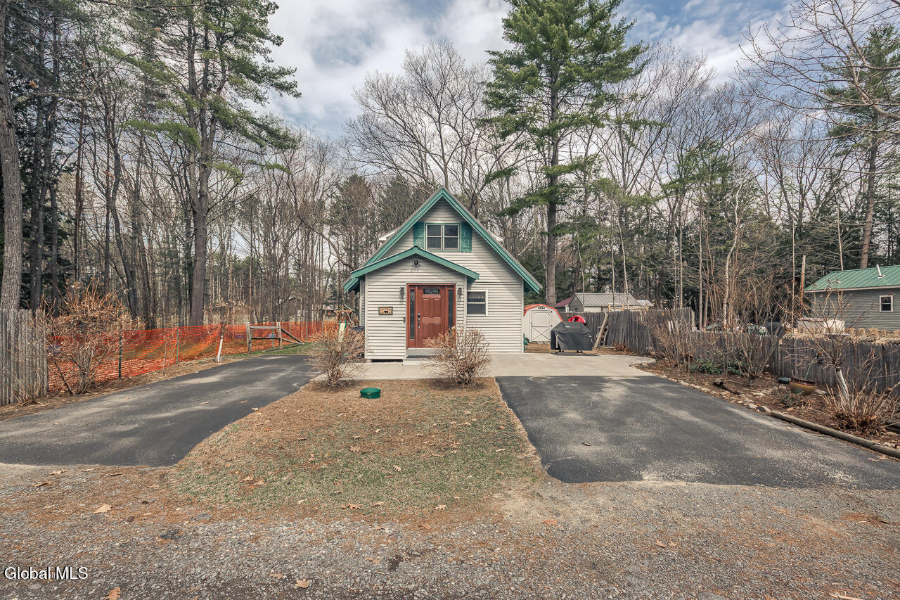 143 Lakeview Avenue Northville NY 12117